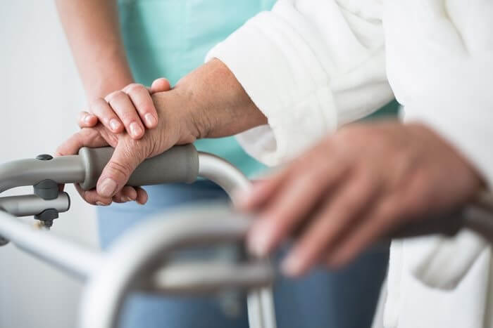 6 Reasons to Buy a Home Care Franchise Now